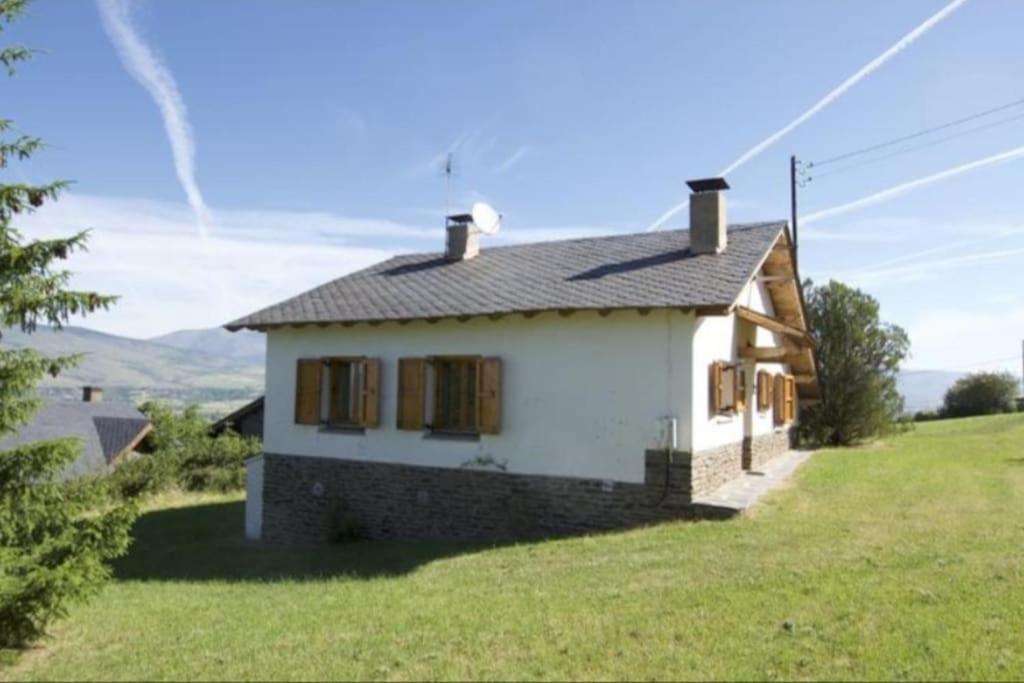 Casa L'Avet. El Vilar D'Urtx Escardacs Exteriér fotografie