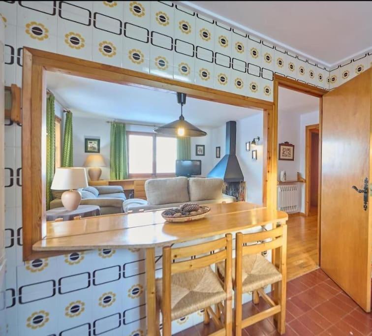 Casa L'Avet. El Vilar D'Urtx Escardacs Exteriér fotografie